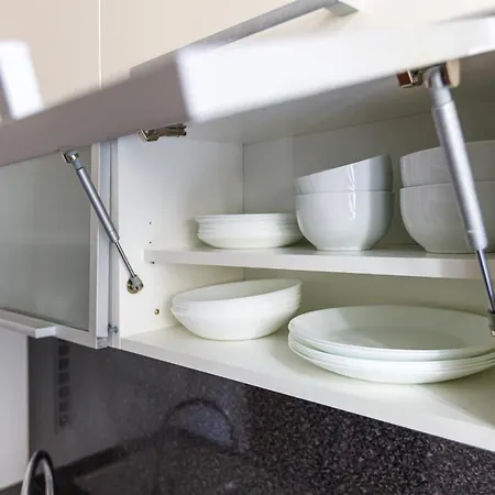 Newly Renovated In The Old Town Apartment *